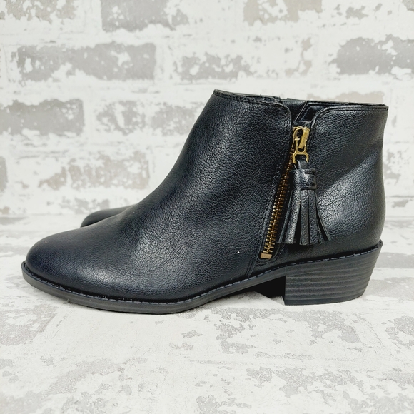 NEW Zodiac Women's Natural Val Western Black Zip Ankle Booties B511 - Picture 1 of 11